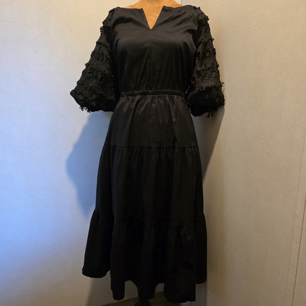 Chico's Black Textured Sleeve Midi Dress